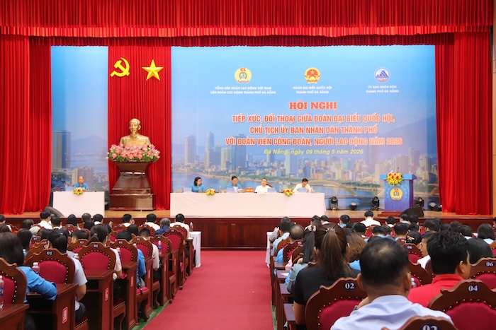 Hội nghị tiếp xúc, đối thoại giữa Đoàn đại biểu Quốc hội, Chủ tịch UBND thành phố với đoàn viên công đoàn, người lao động năm 2026. Ảnh: Nguyễn Linh