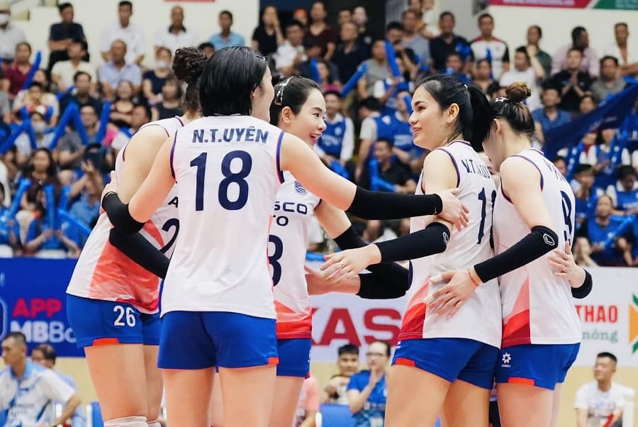 Hanoi women's volleyball team is focusing on preparing for the VTV9 - Binh Dien Cup 2026. Photo: VFV