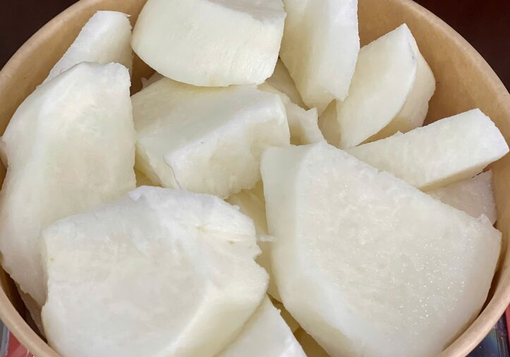 To effectively support weight loss with jicama, you need to know how to use it correctly. Photo: Kieu Vu
