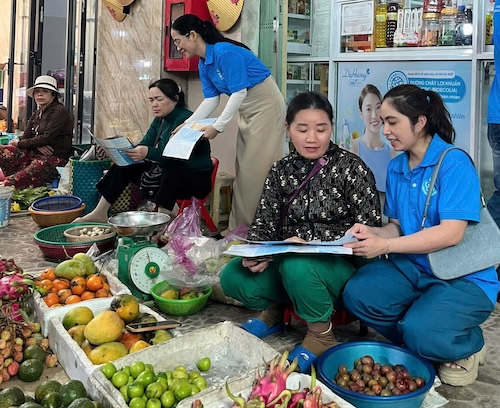 Da Nang City Social Insurance organizes the Launching Ceremony and launching ceremony to respond to the Month of mobilizing and deploying universal social insurance. Photo: Da Nang Social Insurance