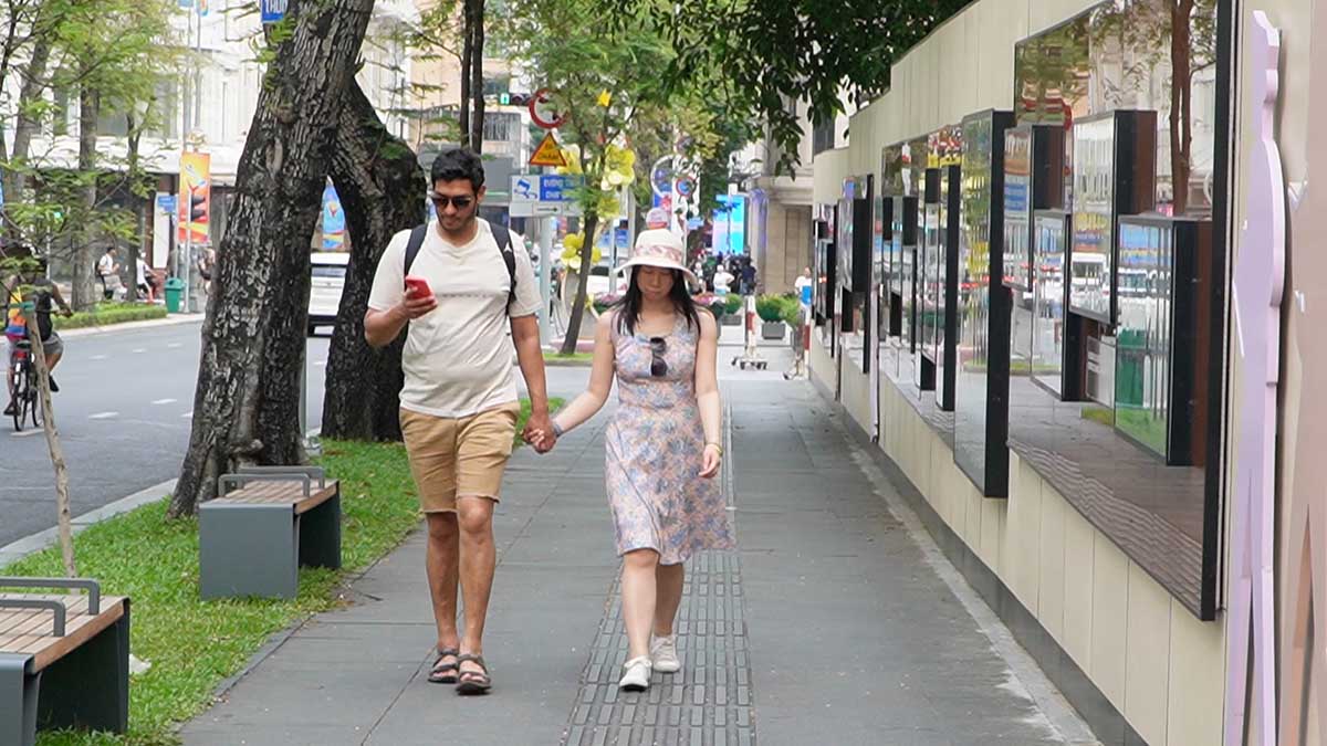 The face of Ho Chi Minh City is gradually changing as sidewalks are returned to pedestrians.