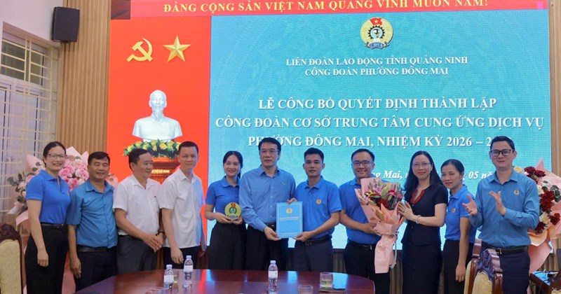 Đông Mai, Quảng Ninh: Công đoàn kết nạp gần 200 đoàn viên mới