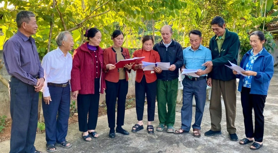 Từ bản làng biên giới Lào Cai gửi niềm tin tới Đại hội Mặt trận. Ảnh: Hồng Oanh