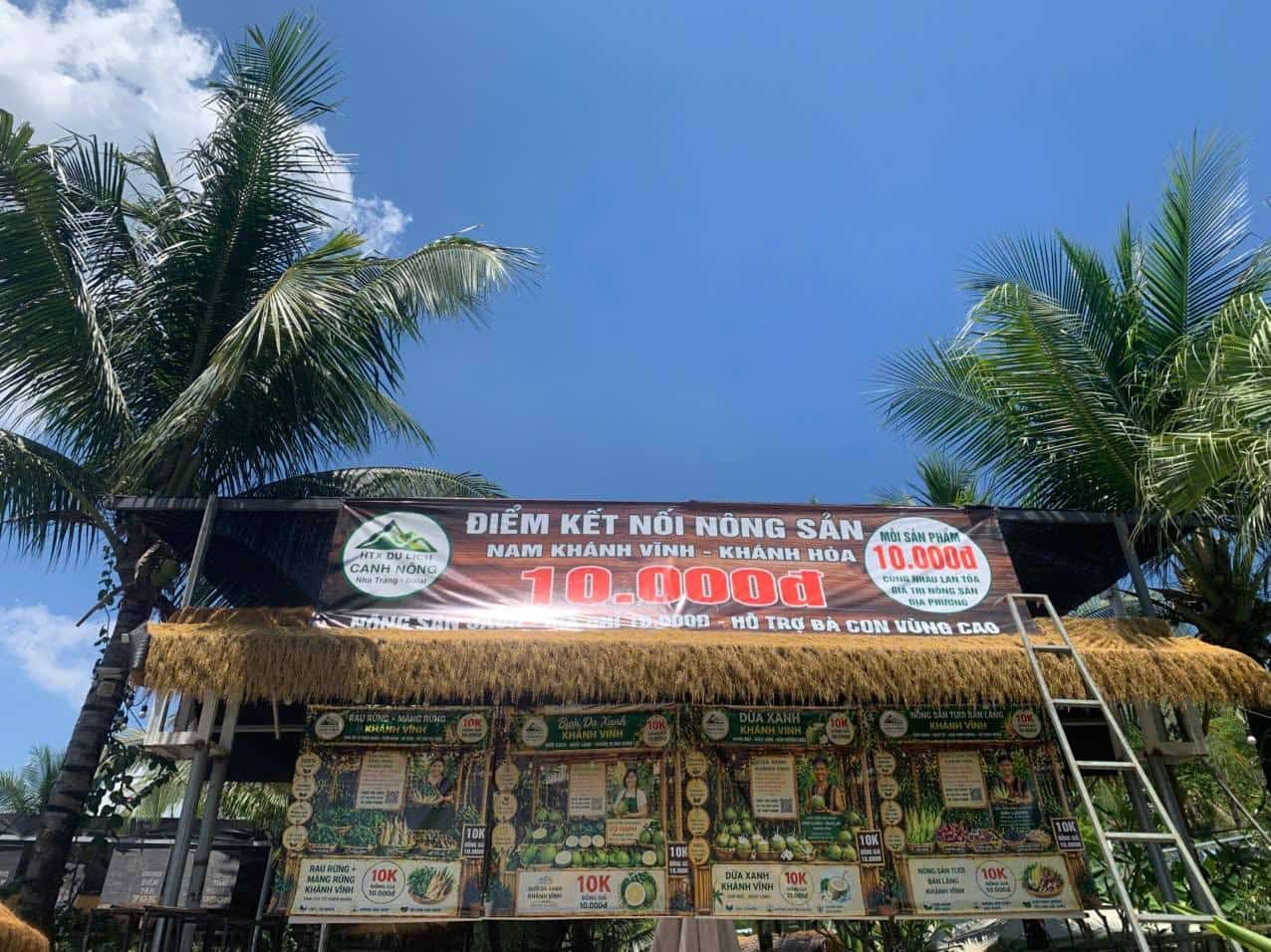 Làng dưỡng sinh Nha Trang - Đà Lạt là nơi tổ chức không gian nông sản sạch kết nối đặc sản Khánh Vĩnh với du khách. Ảnh: Hữu Long