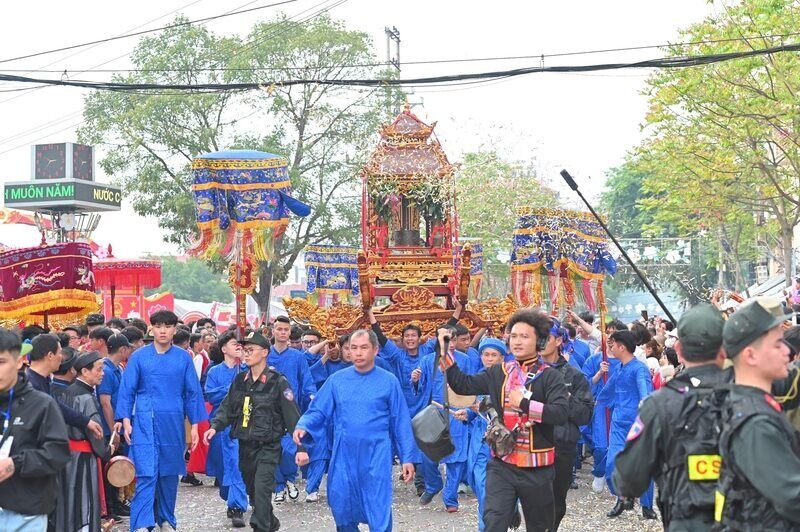 Ky Cung - Ta Phu Festival in Lang Son attracts millions of tourists. Photo: Khanh Linh