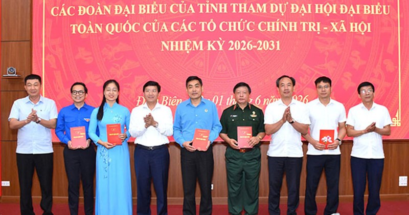 Điện Biên gặp gỡ đoàn đại biểu dự Đại hội các tổ chức chính trị - xã hội