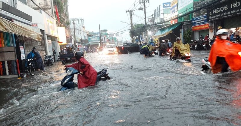 Miền Nam tiếp tục mưa lớn kéo dài