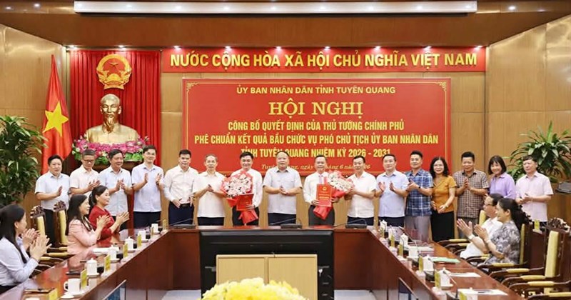Thủ tướng quyết định điều động nhân sự chủ chốt tại Tuyên Quang