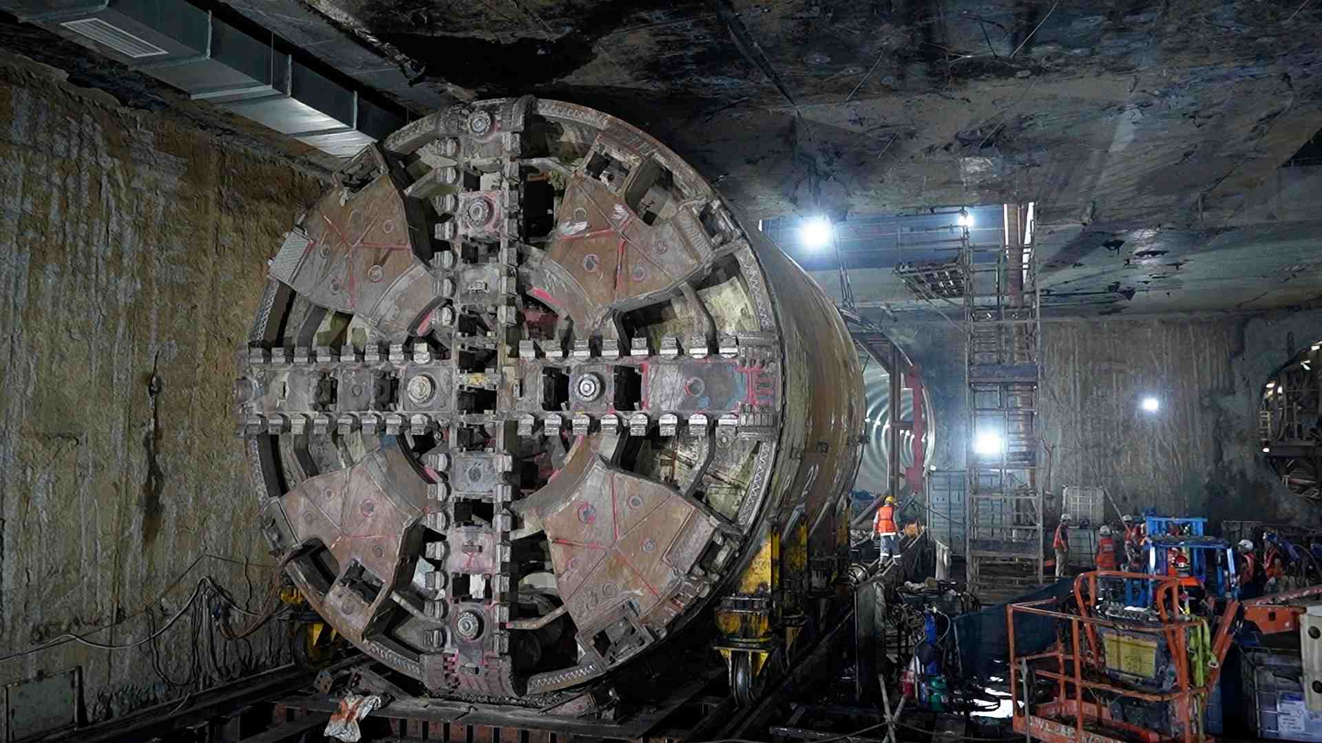 Nhon - Hanoi station Metro approaches the destination, underground section reaches nearly 80% progress