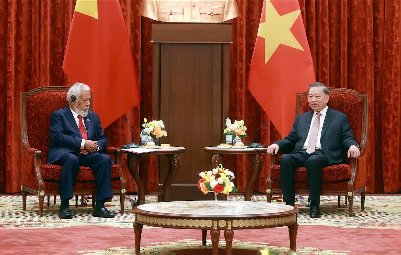 Le secrétaire général et président de la République Tô Lâm reçoit le Premier ministre du Timor-Leste Kay Rala Xanana Gusmao à l'occasion de la visite officielle du Premier ministre au Vietnam et de sa participation au troisième Forum sur l'avenir de l'ASEAN. Photo: Hải Nguyễn