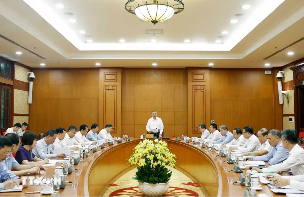 Tổng Bí thư, Chủ tịch nước Tô Lâm chủ trì làm việc với Đảng ủy Chính phủ về tổng kết Nghị quyết số 24-NQ TW. Ảnh: TTXVN
