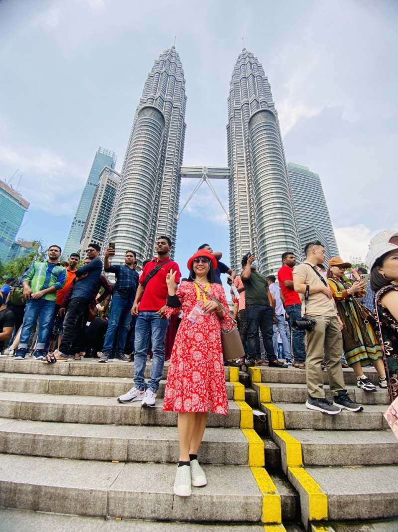 Khách Việt du lịch Kuala Lumpur. Ảnh: Kiều Bích Hậu