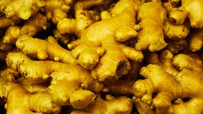 Ginger helps control uric acid effectively if used correctly. Photo: Tra My
