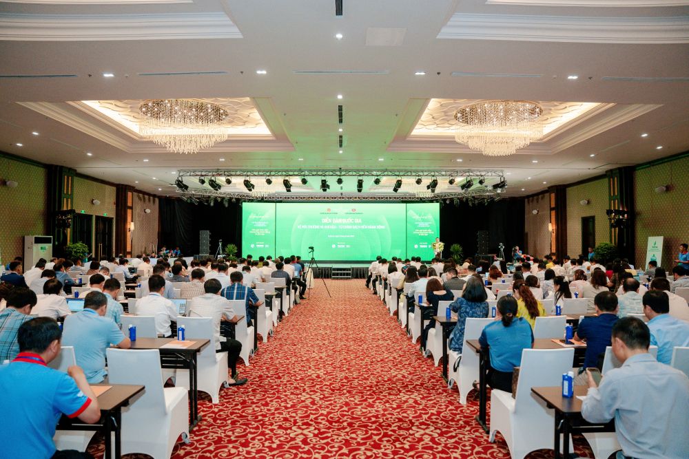 Toàn cảnh Diễn đàn quốc gia về Môi trường và Khí hậu năm 2026. Ảnh: Vinamilk