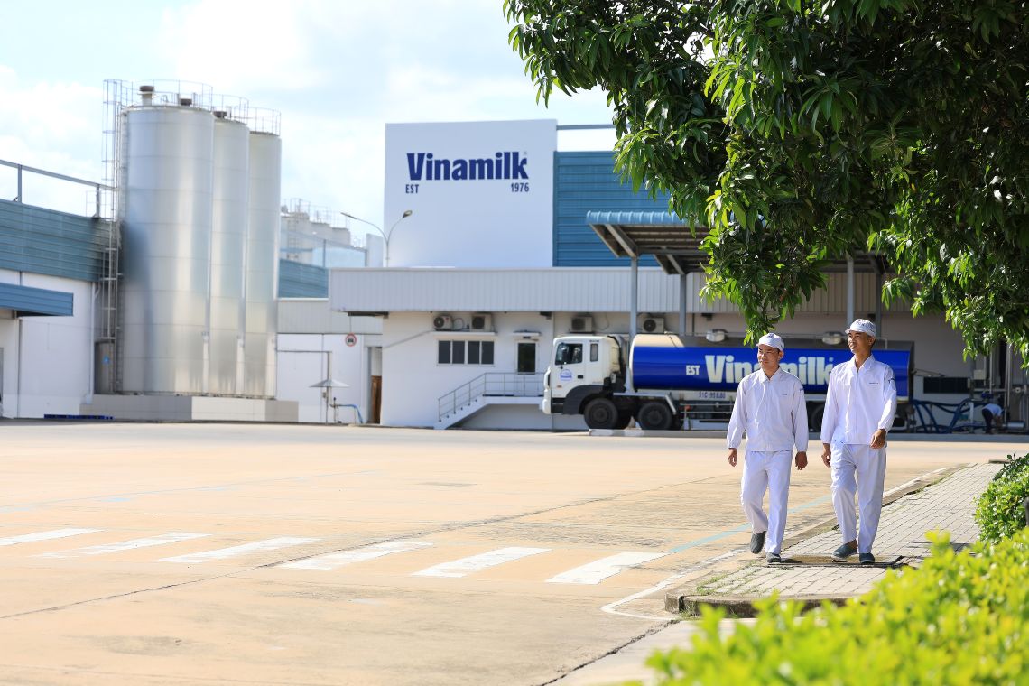 Hệ thống trang trại và nhà máy của Vinamilk đang triển khai kiểm kê khí nhà kính, giúp xác định điểm phát thải trọng yếu. Ảnh: Vinamilk