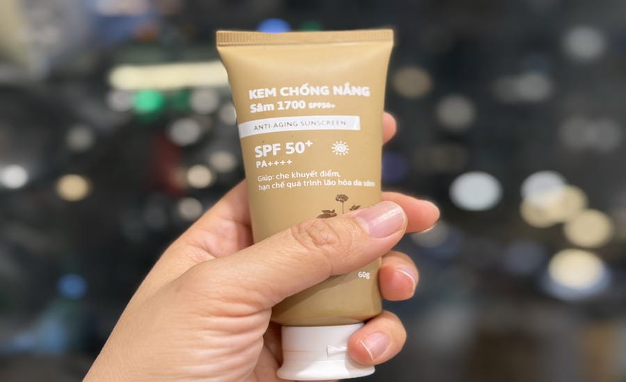 A sunscreen with SPF 50+. Photo: Thuy Linh