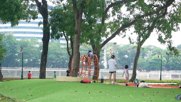 Experts pay attention to nutrition for children in the summer