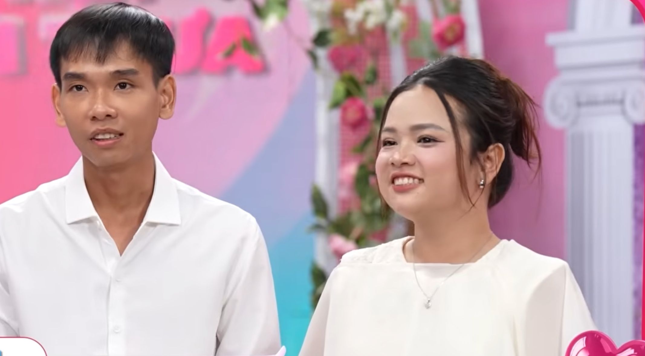 The technician and the girl at the dating program. Photo: MCV.