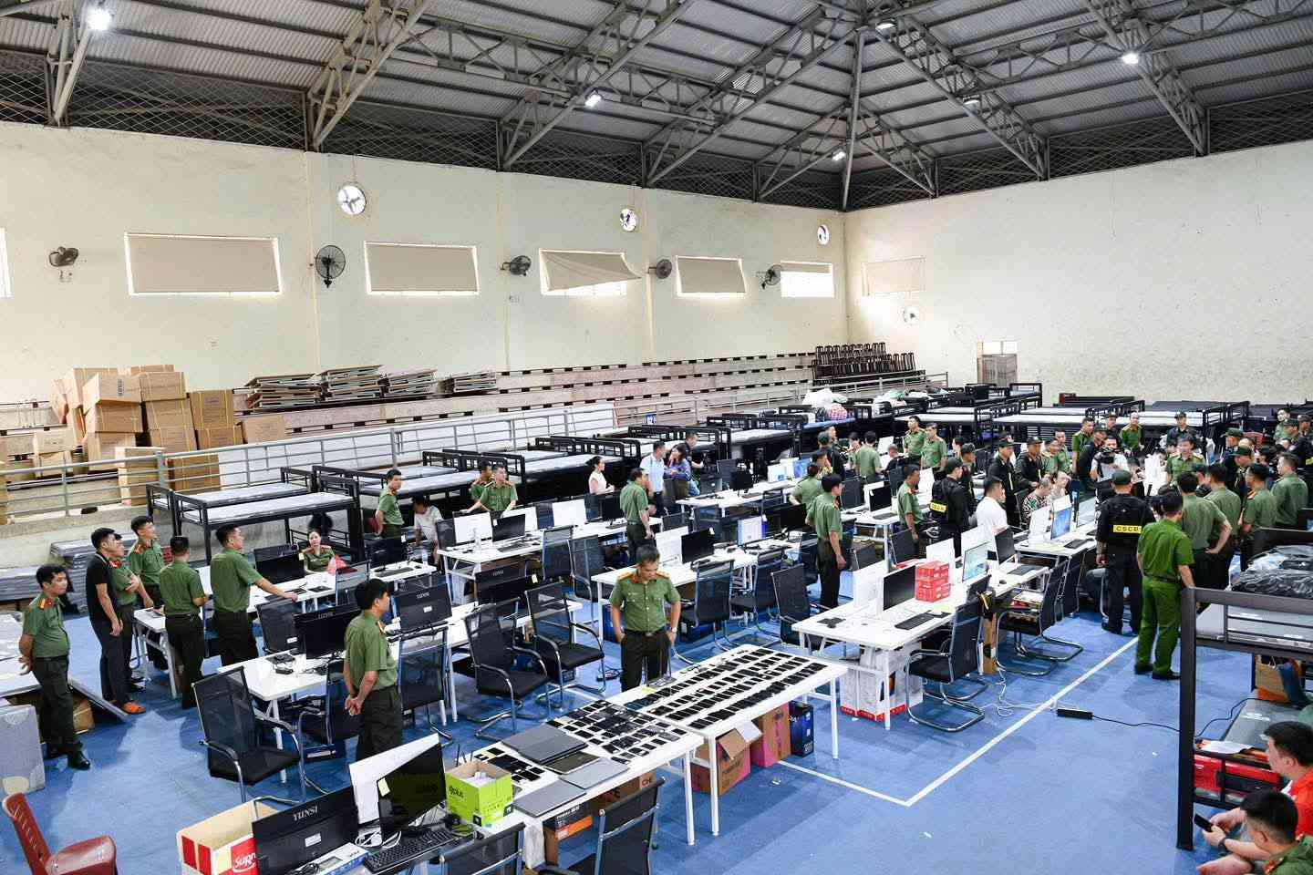 Đường dây lừa đảo trực tuyến quy mô lớn chuẩn bị hoạt động đã bị Công an tỉnh Phú Thọ phát hiện, vô hiệu hóa kịp thời. Ảnh: Công an cung cấp