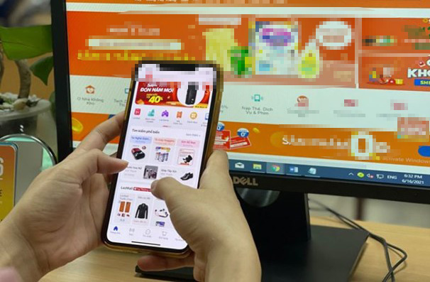In case e-commerce activities show signs of crime, they will be considered for criminal handling according to the provisions of law. Photo: Anh Huy.