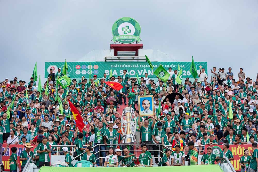Các trận đấu sân nhà của Trường Tươi Đồng Nai luôn thu hút đông đảo khán giả. Ảnh: CLB TTĐN