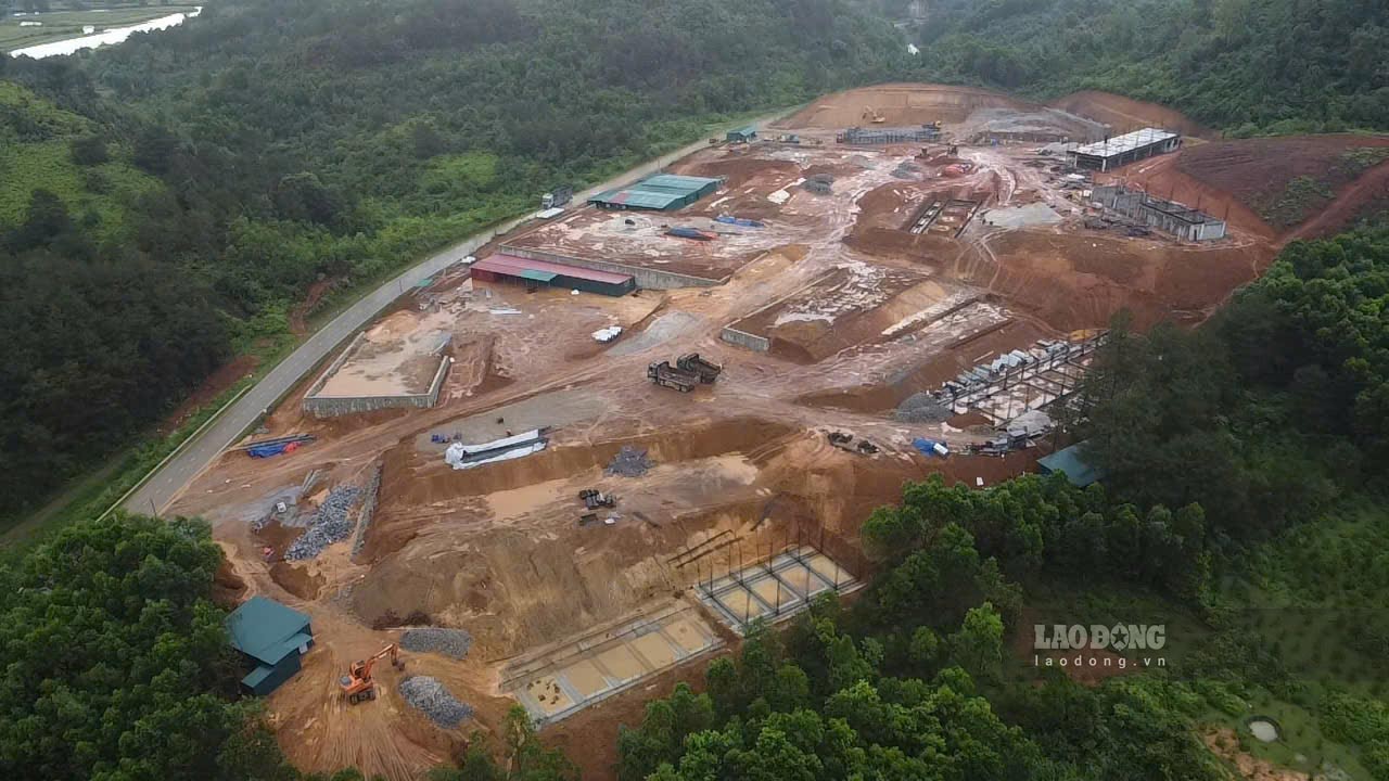 Dự án xây dựng trường nội trú Đình Phong đạt tiến độ thi công 18%. Ảnh: Trọng Lộc