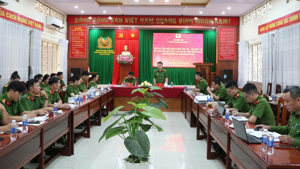 Đại biểu dự hội nghị. Ảnh: Tiến Dũng