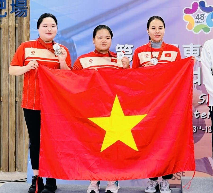 Shooter Trinh Thu Vinh and his teammates participated in the Southeast Asian Championship 2026 recently. Photo: Cao Son