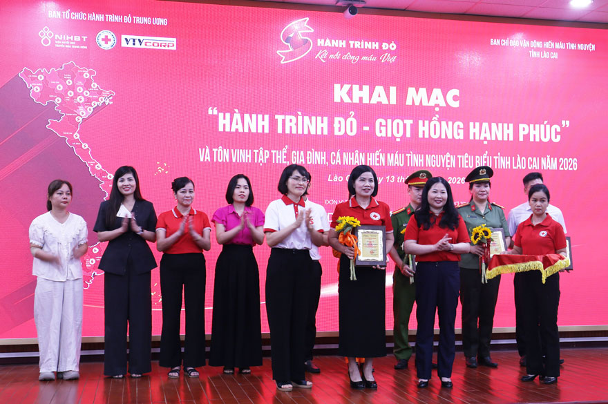 tôn vinh những tập thể, cá nhân hiến máu tình nguyện tiêu biểu năm 2026