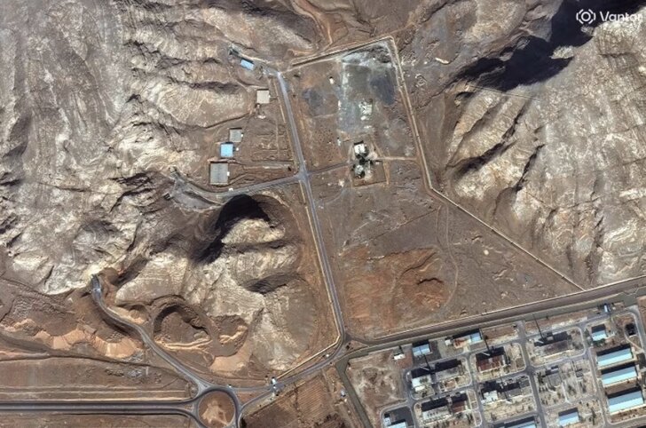 Satellite image of the tunnel system dug into rocky terrain near the nuclear facility in Isfahan, Iran. Photo: Maxar