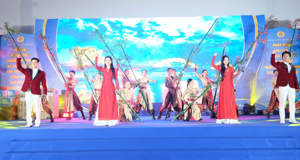 Da Nang City Trade Union focuses on improving the spiritual and cultural life of workers in Workers' Month 2026. Photo: Tuong Minh