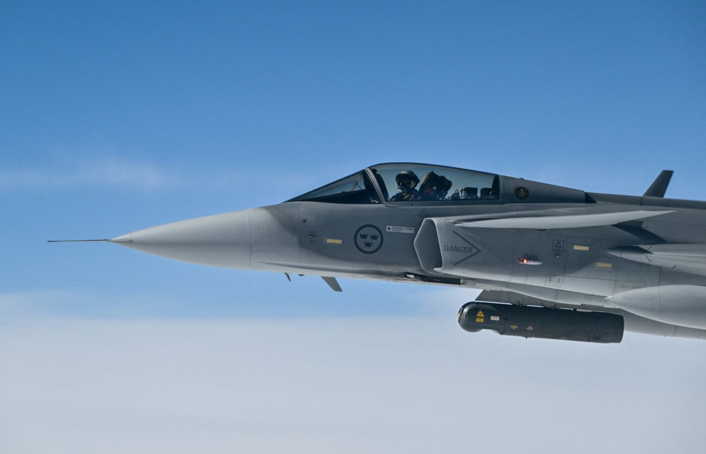 A Saab JAS 39 Gripen fighter jet of the Swedish Air Force participates in NATO exercises in 2023. Photo: AFP