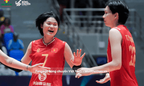 La selección femenina de voleibol de Vietnam compite por el tercer puesto con Kazajistán. Foto: BCVN