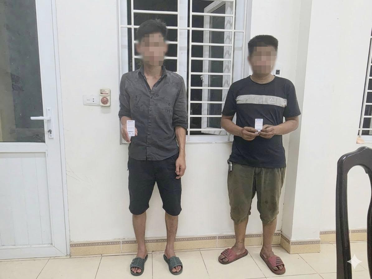 2 drivers found positive for drugs. Photo: Ha Tinh Police