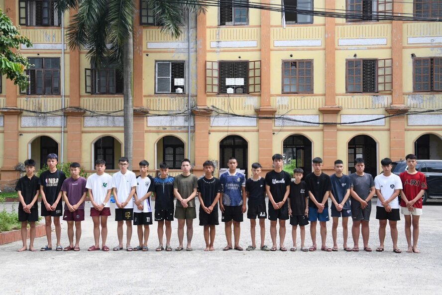 Vụ việc không chỉ là bài học cho các em, mà còn là lời cảnh tỉnh đến các bậc phụ huynh. Ảnh: Công an cung cấp