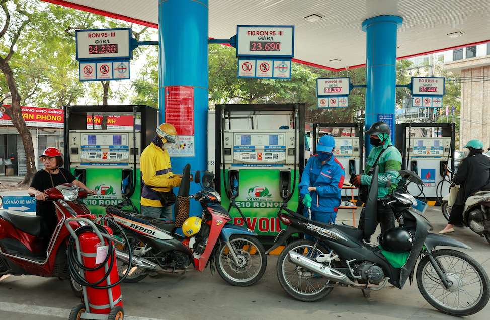 It is predicted that in the price adjustment period next week, domestic gasoline and oil prices will simultaneously decrease. Photo: Hai Nguyen