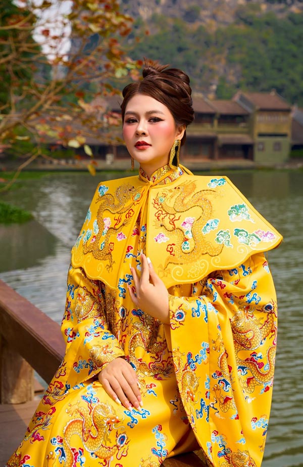 Nhà thiết kế Thạch Linh. Ảnh: Nhân vật cung cấp.
