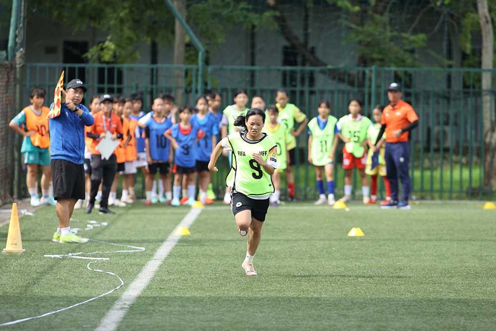 Young players participate in the women's football talent selection program co-organized by VFF and FIFA. Photo: VFF