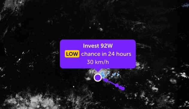 Low pressure moving towards the East Sea. Photo: JTWC