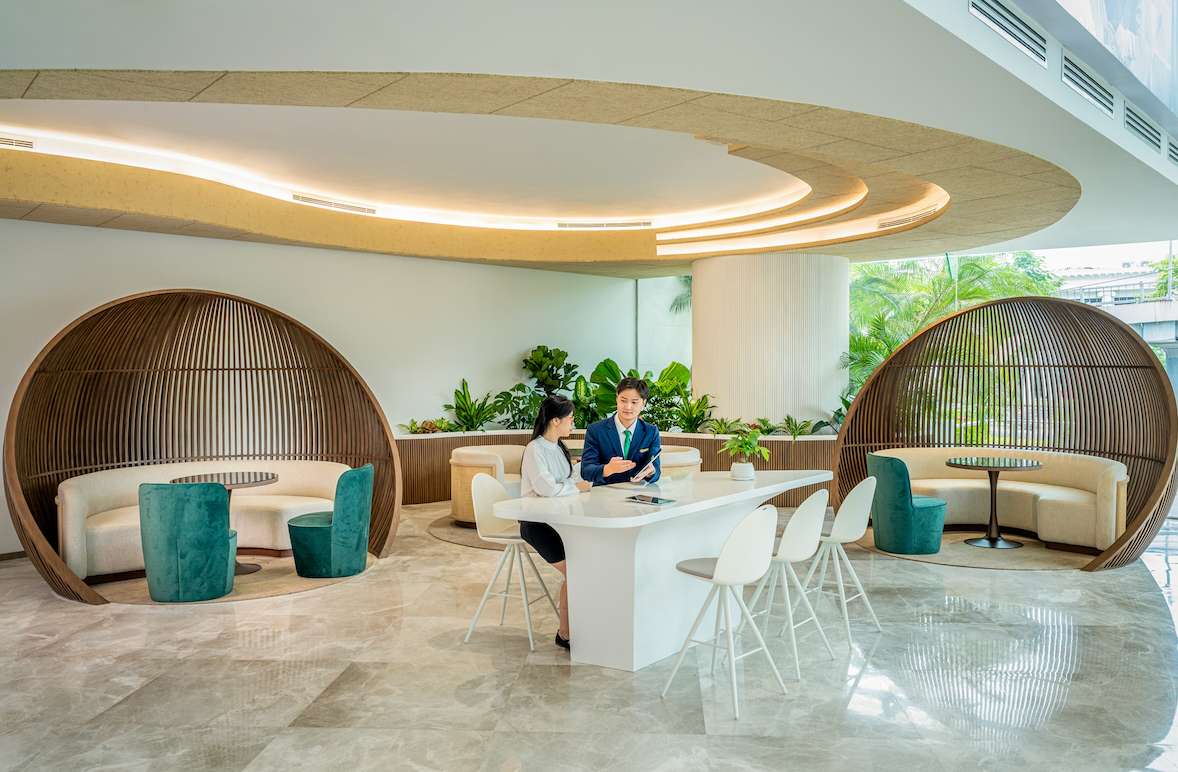 Giao dịch ngân hàng không giấy tờ trở thành xu hướng tất yếu. Ảnh: VPBank