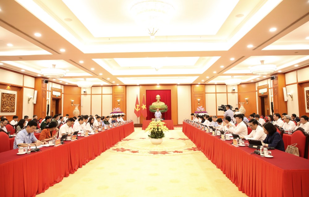 Hình ảnh tại cuộc làm việc. 