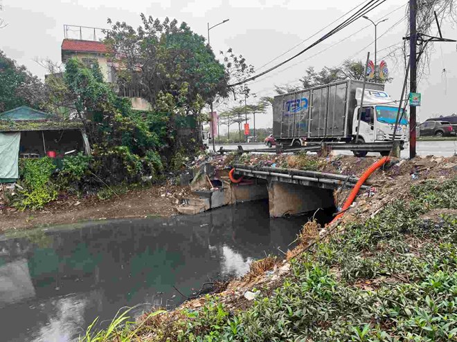 Hà Nội phê duyệt chủ trương đầu tư Dự án cải tạo và xử lý ô nhiễm môi trường sông Cầu Bây. Ảnh: Khánh An