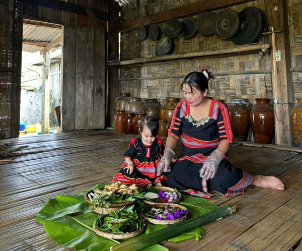Ẩm thực miền núi độc đáo. Ảnh: Thanh Tuấn