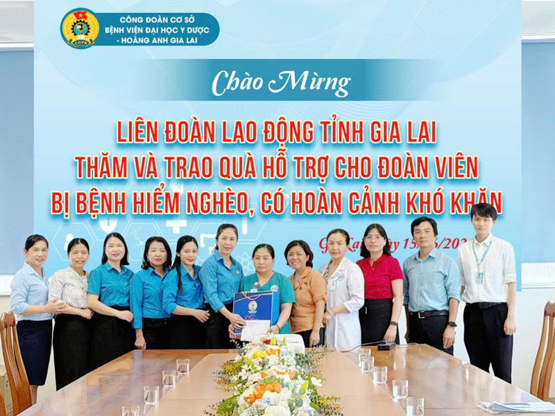 Công đoàn luôn đồng hành với người lao động khó khăn. Ảnh: Thanh Tuấn