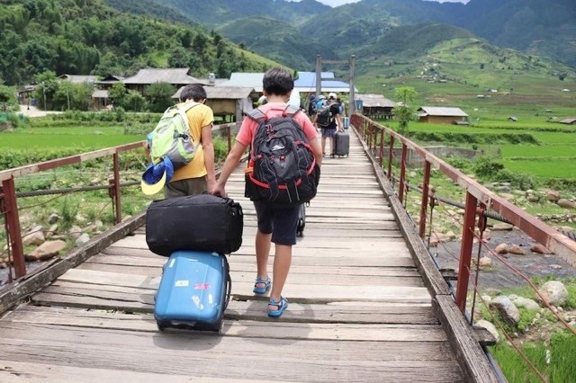 Nghỉ hè về quê với những trải nghiệm bổ ích trên hành trình lớn lên của trẻ. Ảnh: Thu Giang
