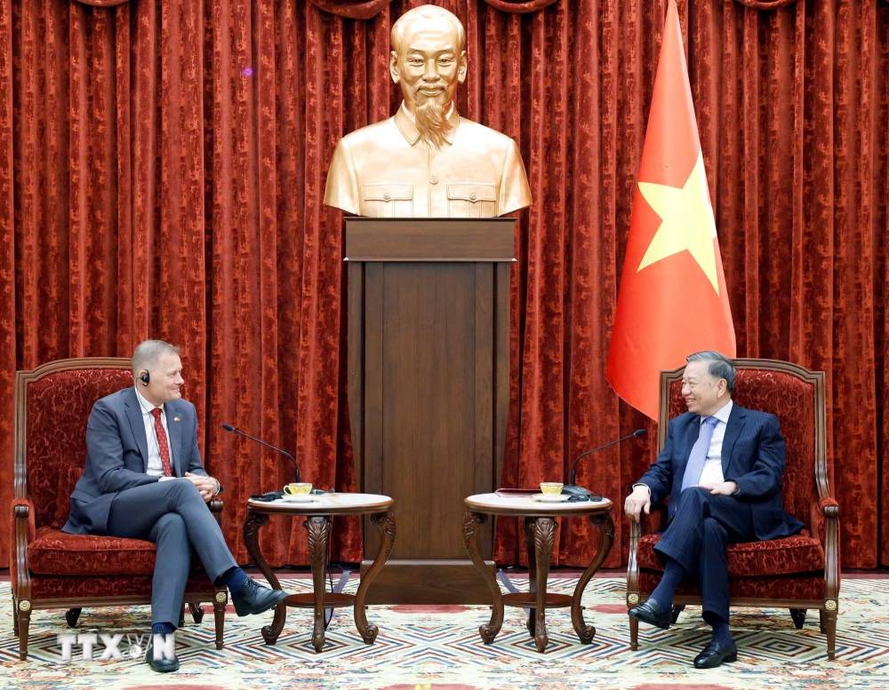 Tổng Bí thư, Chủ tịch nước Tô Lâm tiếp Đại sứ Đan Mạch Nicolai Prytz đến chào từ biệt, kết thúc nhiệm kỳ công tác tại Việt Nam. Ảnh: TTXVN