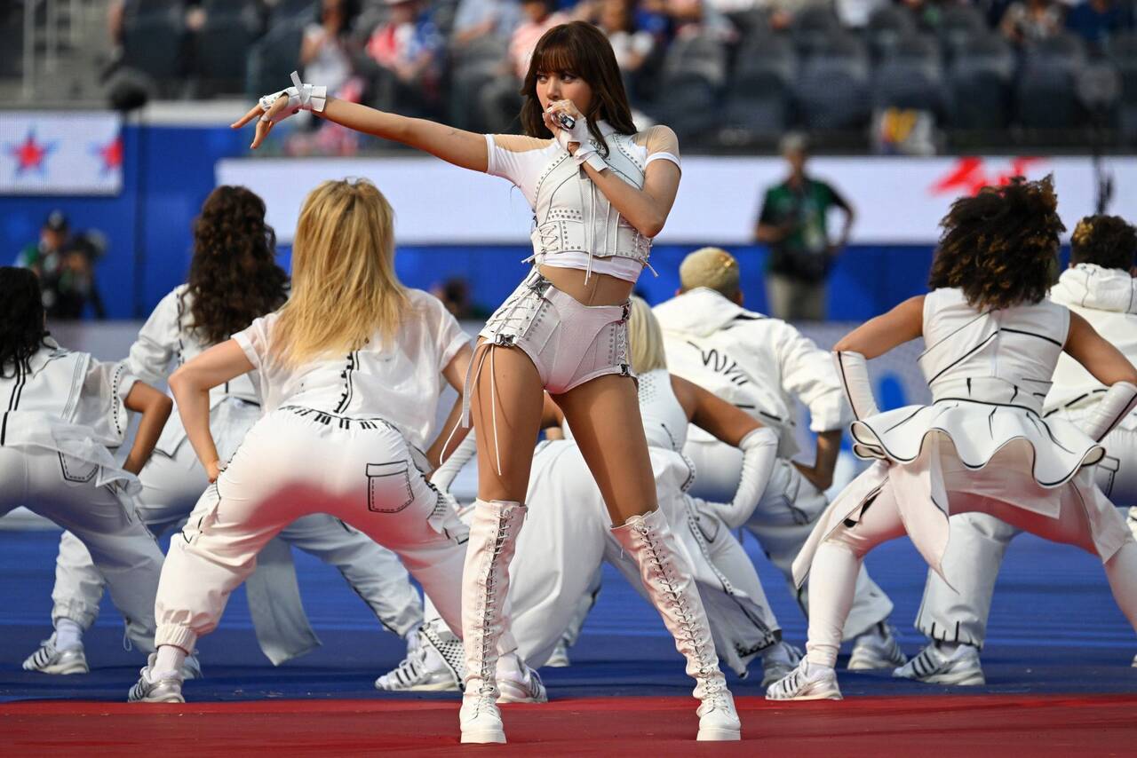 리사(블랙핑크), 2026 월드컵 개막식에서 공연. 사진: AFP