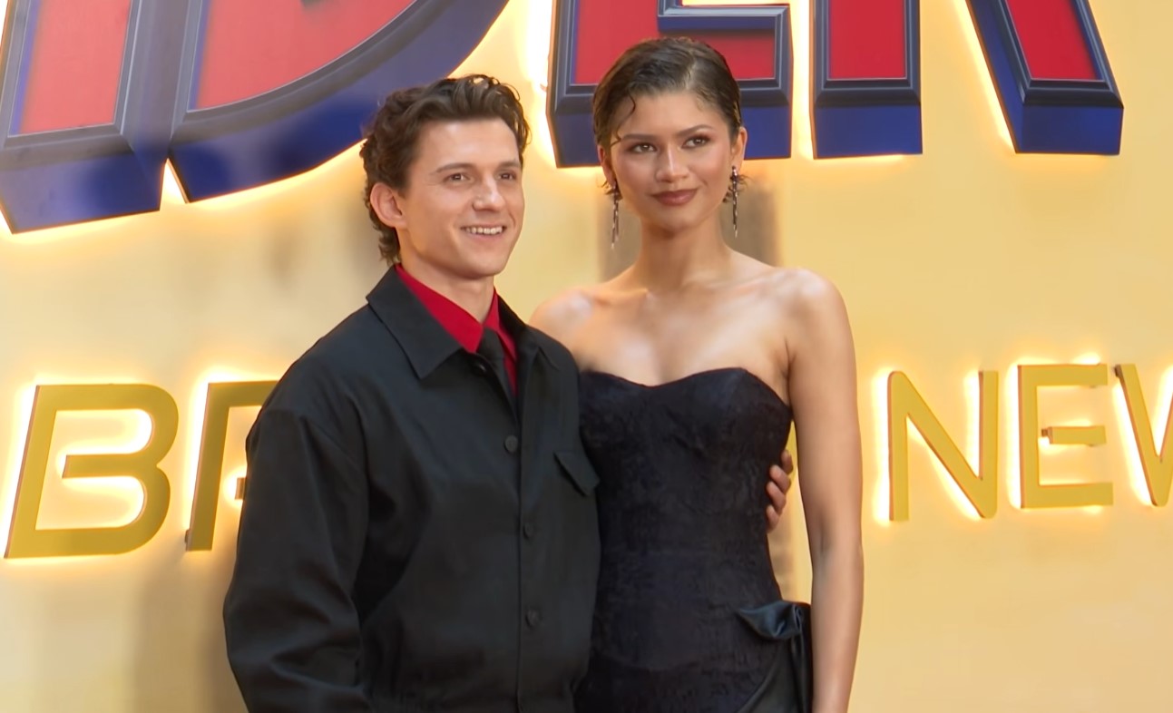 Tom Holland and Zendaya hand in hand on the red carpet promoting the movie "Spider-Man: Brand New Day". Photo cut from video