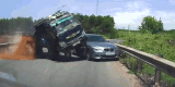 The driver stepped out of the truck cabin that overturned after the accident. Photo: Travel camera