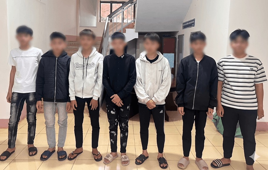 Các trường hợp thanh thiếu niên gây rối trật tự công cộng bị Công an phường Bắc Gia Nghĩa xử lý. Ảnh: Công an
